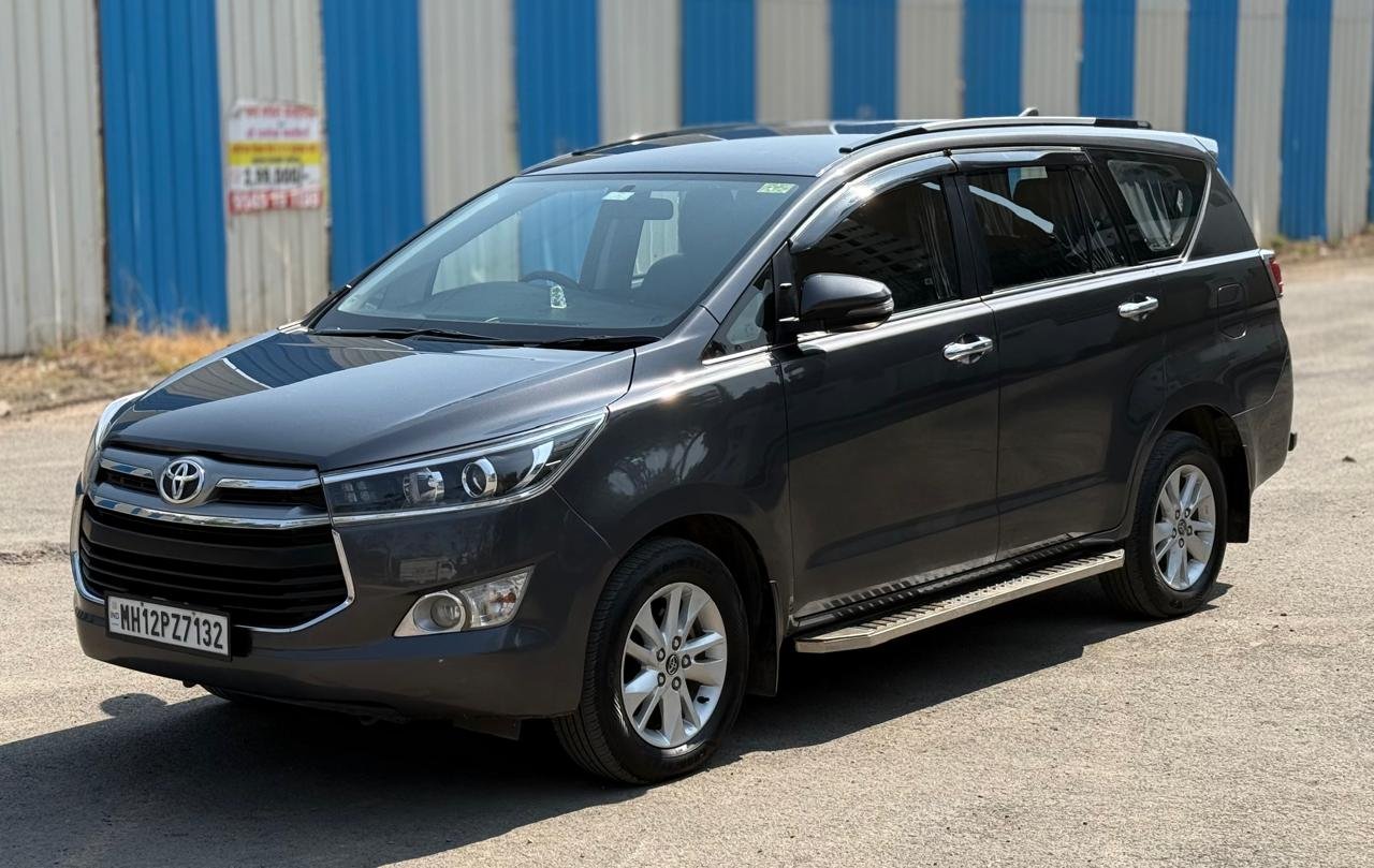 Innova Crysta 